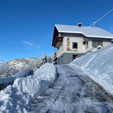 Nocky Mountains Lodge And Apartment Radenthein Eksteriør bilde
